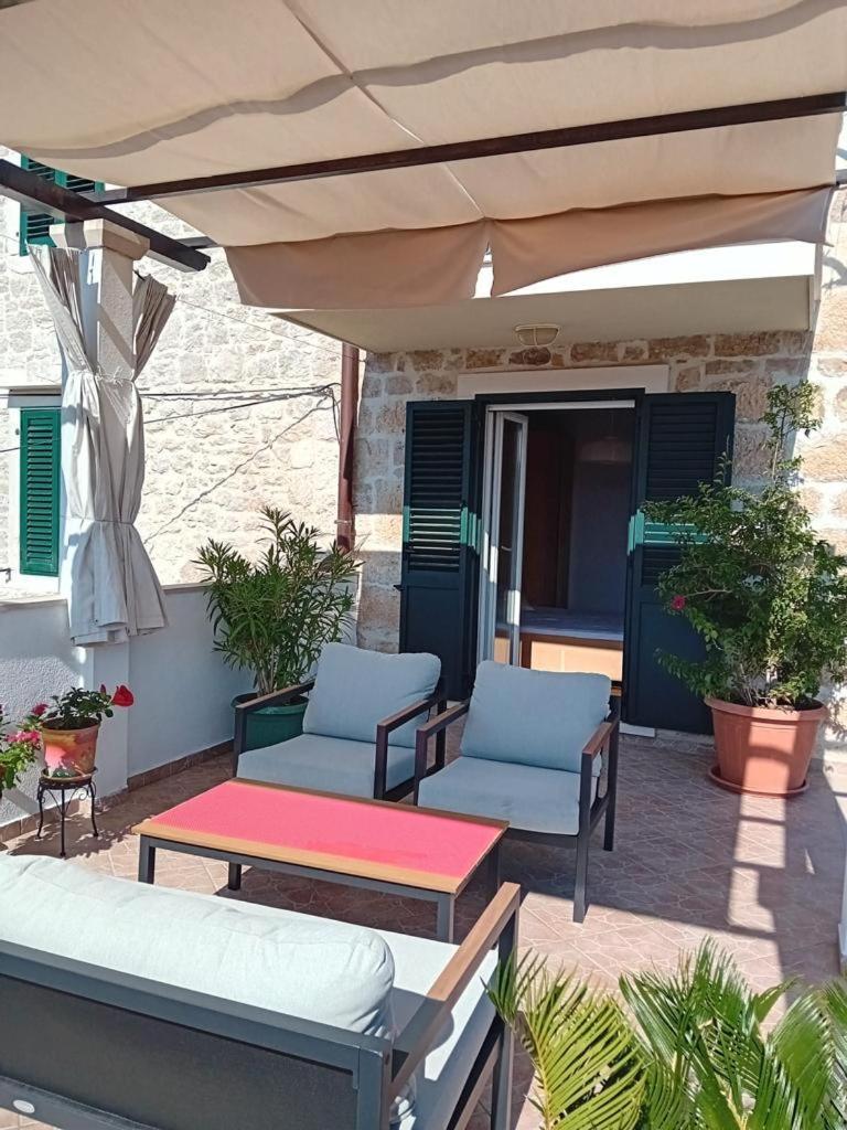 Villa Anna Milna  Exteriér fotografie